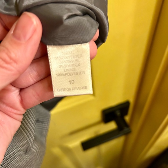 New York & Company Gray Plaid Tailored Buttoned Vest Stretch Lined Size 10 - Picture 6 of 17